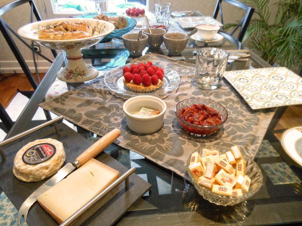 Villa Atmosphere Petit Dejeuner Compris Grenoble Zewnętrze zdjęcie